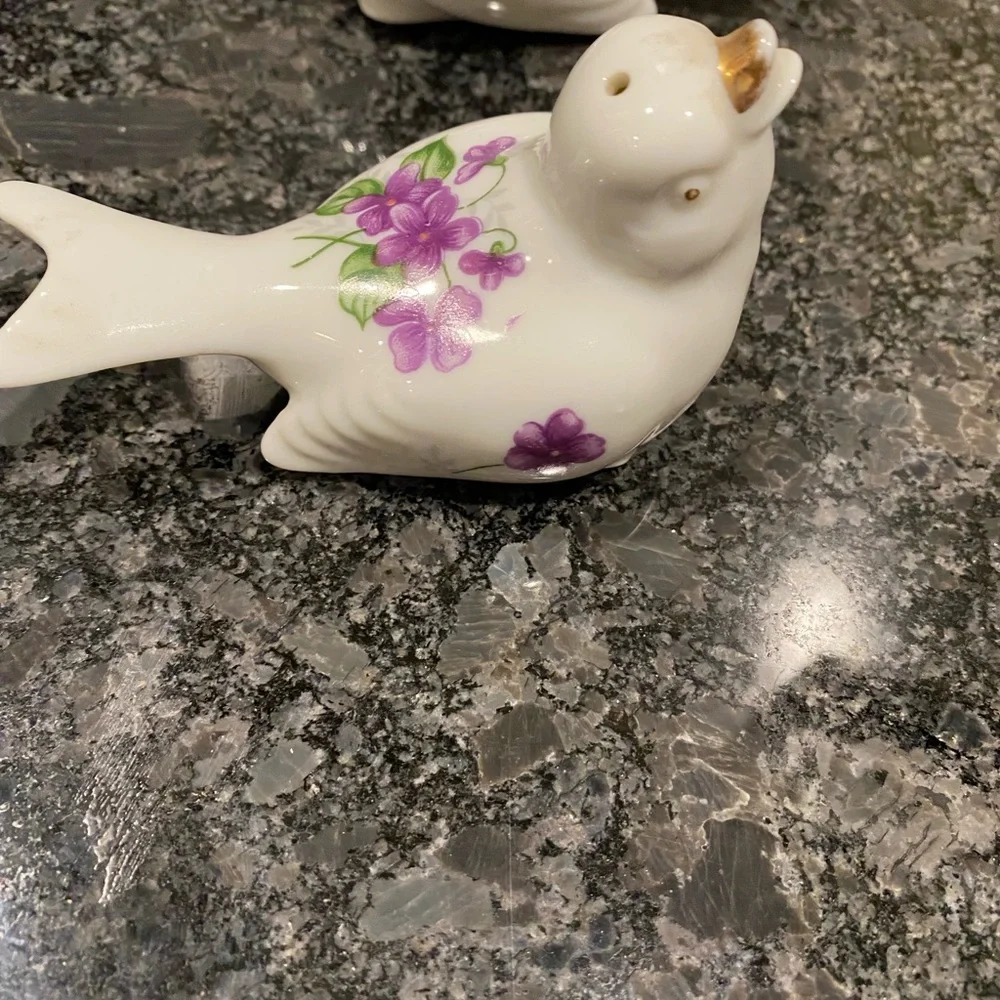Victorian Violet Salt & Pepper Shakers